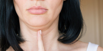 3 Cara Terbebas dari Tampilan Double Chin
